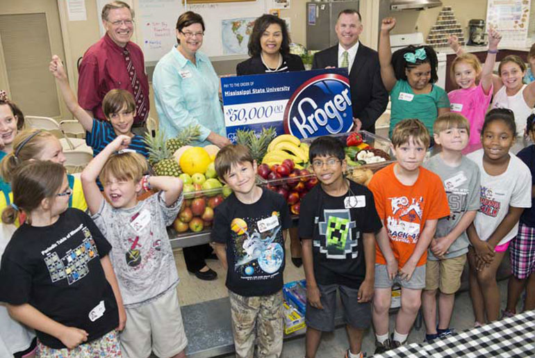Students celebrate gift from Kroger