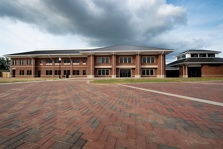 MSU faculty, administrators celebrate completion of Poultry Science Building 