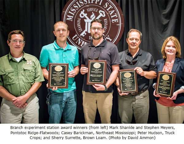 facility managers with awards
