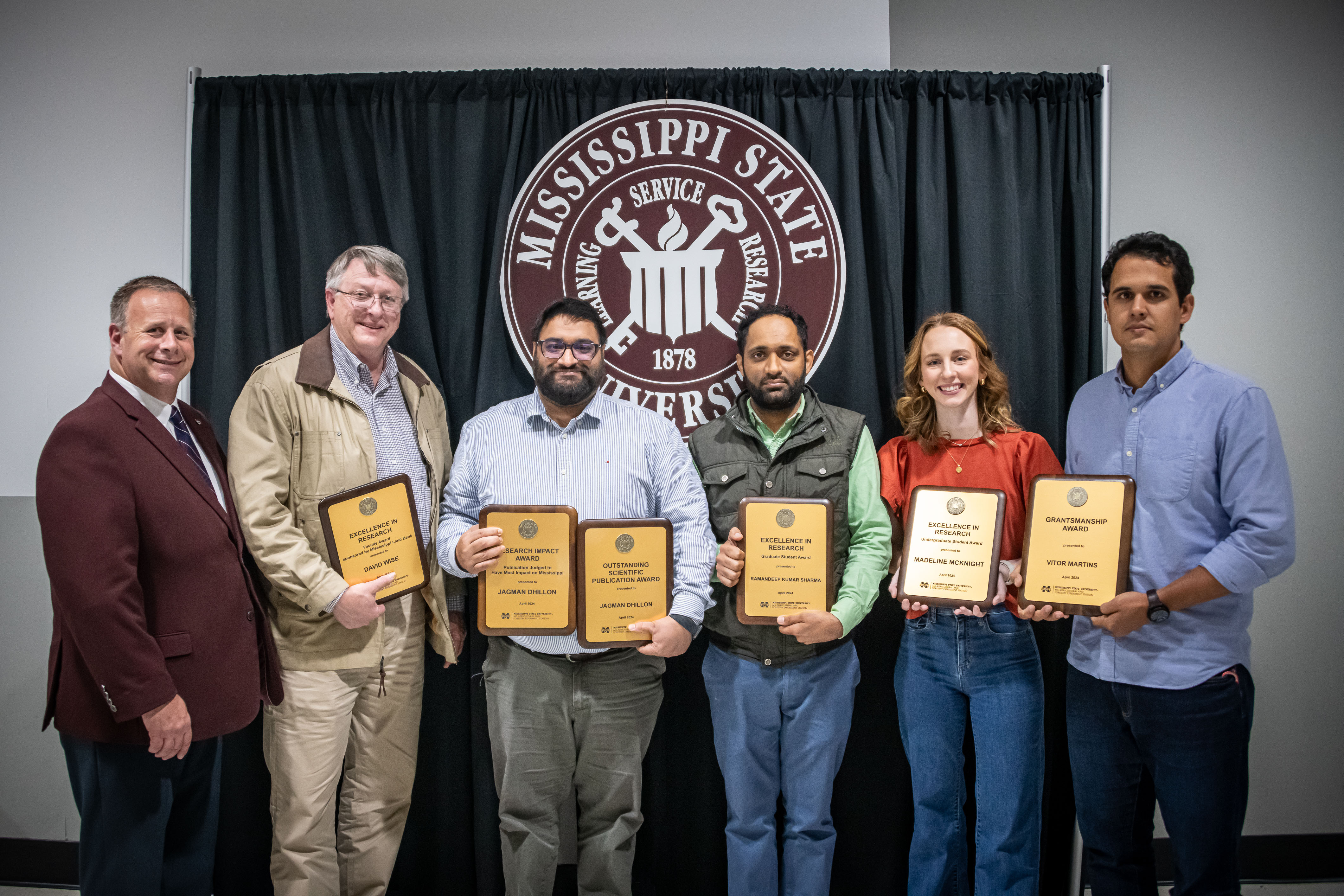 CALS, MAFES employees honored for excellence in teaching, research, service at MSU