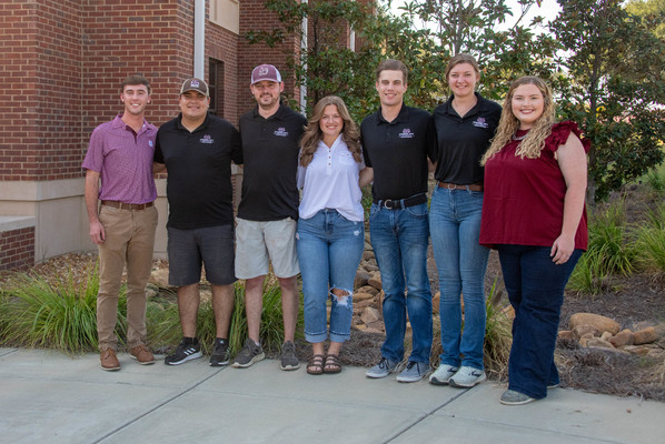 Southern Grain Feed Scholarship Recipients